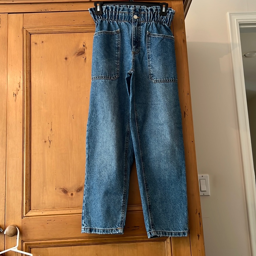 Zara girls- high waisted jeans